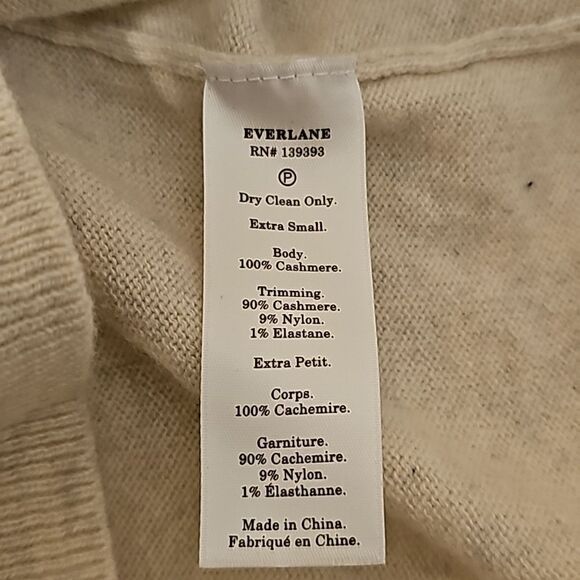 Everlane cashmere crew sweater size medium. - Picture 8 of 9